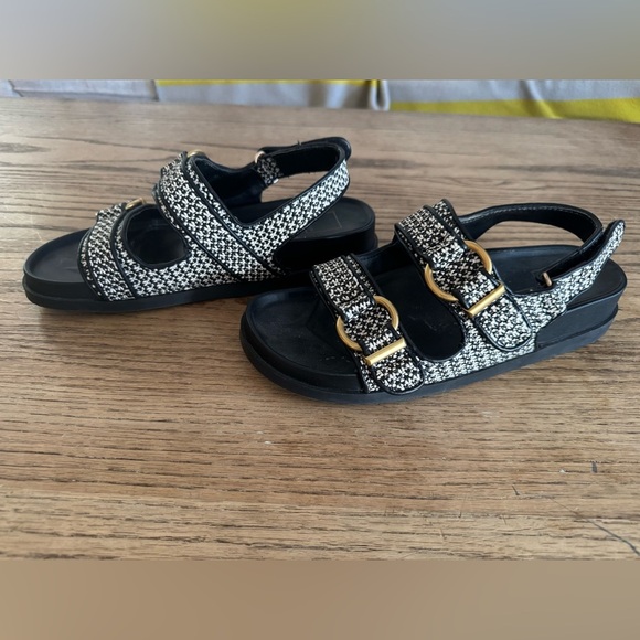 Dolce Vita Shelli Wedge sandals Black & White raffia w/gold accent-size 9.5 - Picture 4 of 7